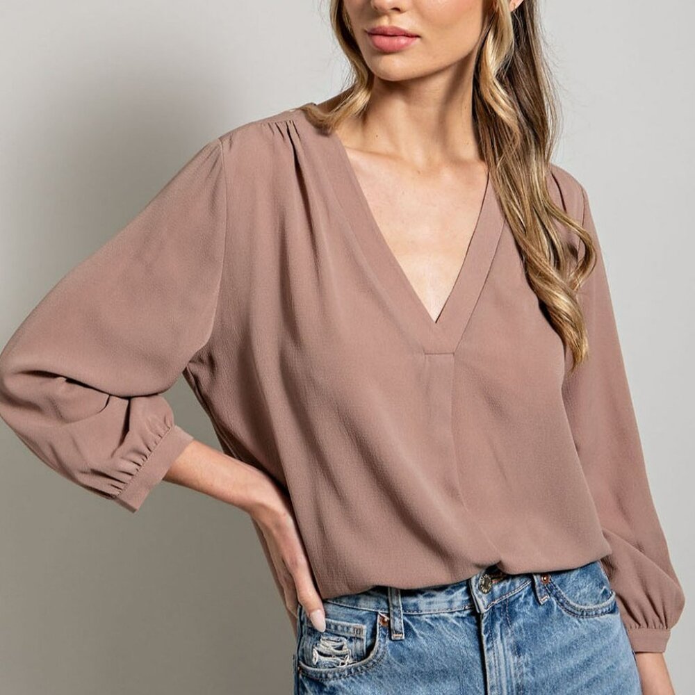 NWT ee:some Long Sleeve V Neck Blouse In Coco